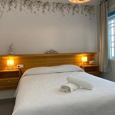 Enmitatiko Alcazar Viejo Apartmán Córdoba