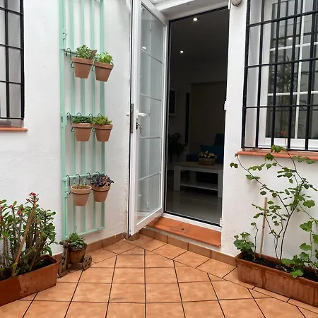 Enmitatiko Alcazar Viejo * Córdoba